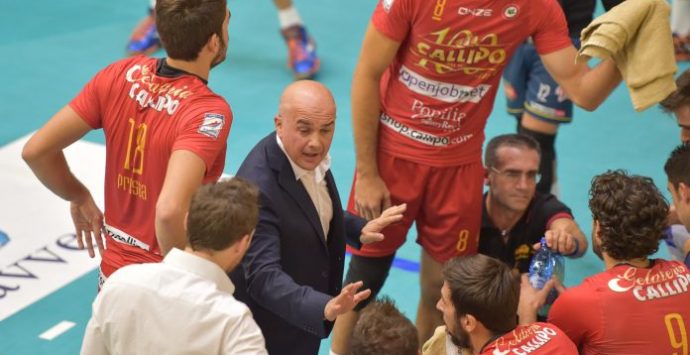 Pallavolo. Tonno Callipo, esordio da dimenticare