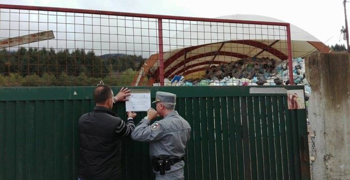 Manufatti abusivi nel Parco delle Serre, scattano sequestro e denuncia