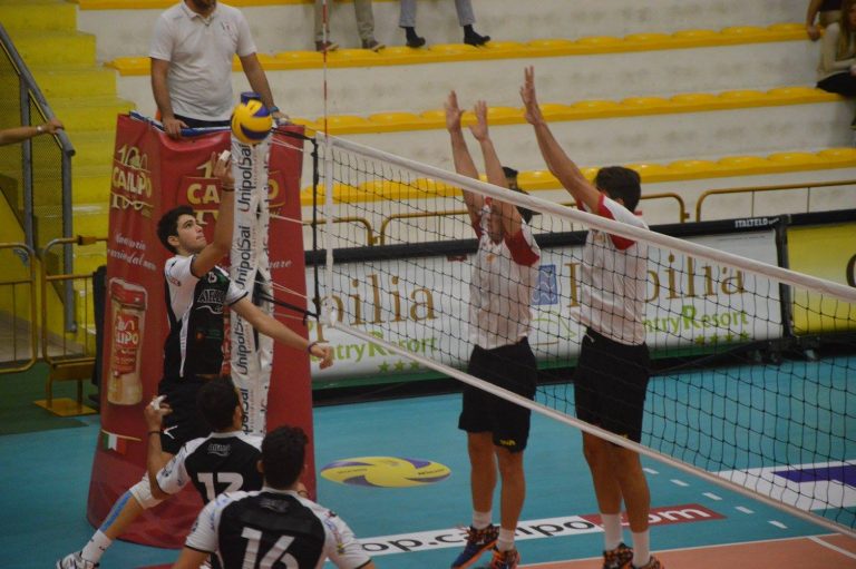 Volley, Vibo si aggiudica l’allenamento congiunto con Corigliano