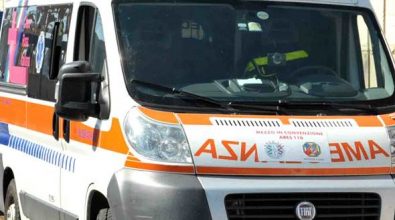 Auto si ribalta a Porto Salvo, due donne ferite