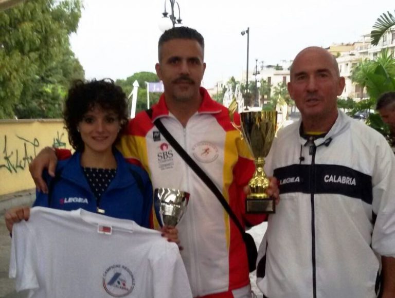 Chiara Raffaele campionessa regionale nella mezza maratona di Reggio