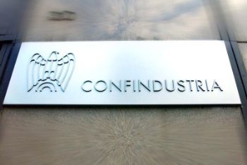 Intimidazioni, Confindustria Vibo: «Risponderemo con segnali concreti»