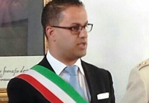 Aggressione a Cugliari, il sindaco di Cessaniti Francesco Mazzeo vicino all’artigiano