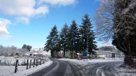 Prima neve: mancano uomini, mezzi e perfino il sale. Sotto accusa la Provincia – FOTO