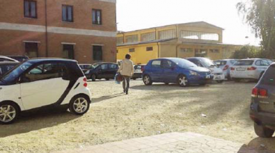 Un parcheggio al posto del “palazzo della vergogna”. La rabbia dei proprietari