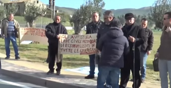 Protezione civile a rischio chiusura a Vibo, protesta alla Regione – VIDEO