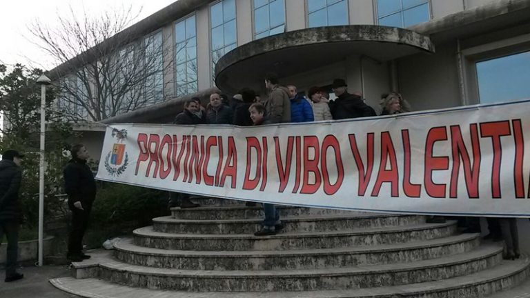 Provincia: scatta nuovamente la protesta dei lavoratori