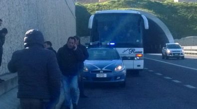 Lavoratori della Provincia bloccati sull’autostrada – FOTO|VIDEO