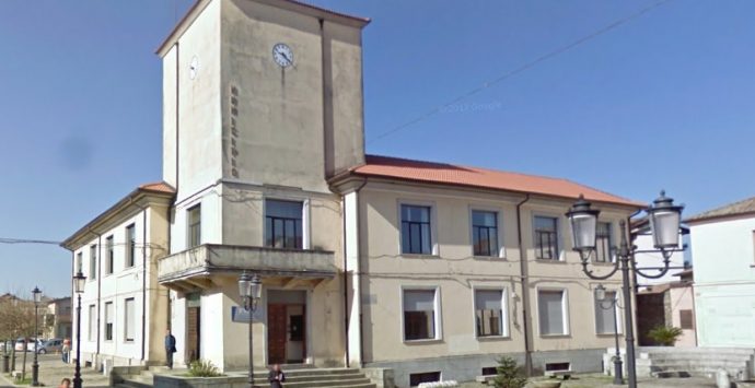 Comunali a Serra San Bruno, ecco le liste ai nastri di partenza