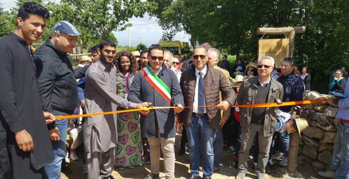 Apre i battenti ‘La Fattoria dell’accoglienza’, un’originale idea d’integrazione – VIDEO