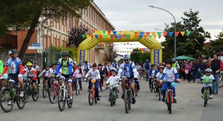 Bimbimbici a San Costantino, una giornata di festa su due ruote