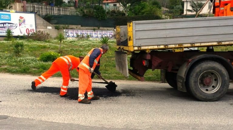 “Basta buche”, 10 milioni per le strade ma l’Anas dimentica il Vibonese