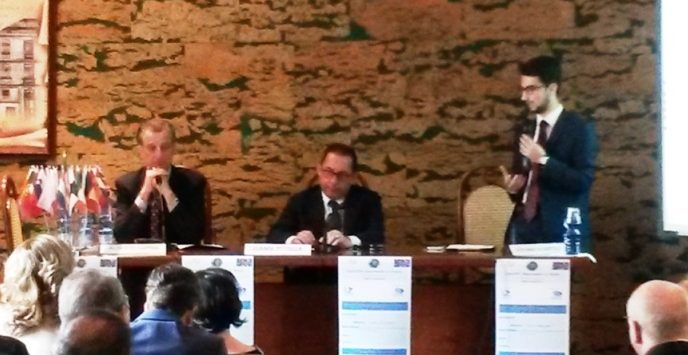 “Premio Filangieri”, il riconoscimento conferito a Gianni Pittella
