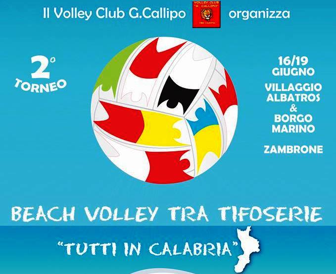 I tifosi del volley si sfidano sulla sabbia di Zambrone