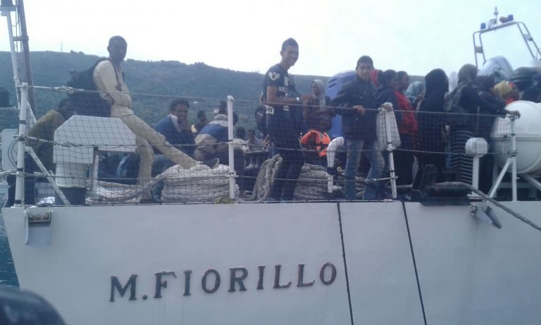 “L’Italia che resiste”, anche a Vibo l’autoconvocazione contro razzismo e xenofobia