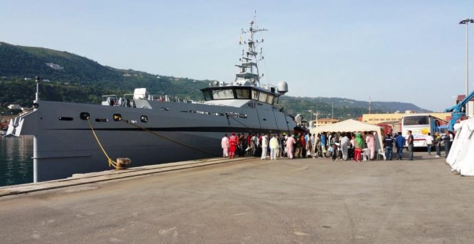 Nuovo sbarco a Vibo Marina, attesi 360 migranti