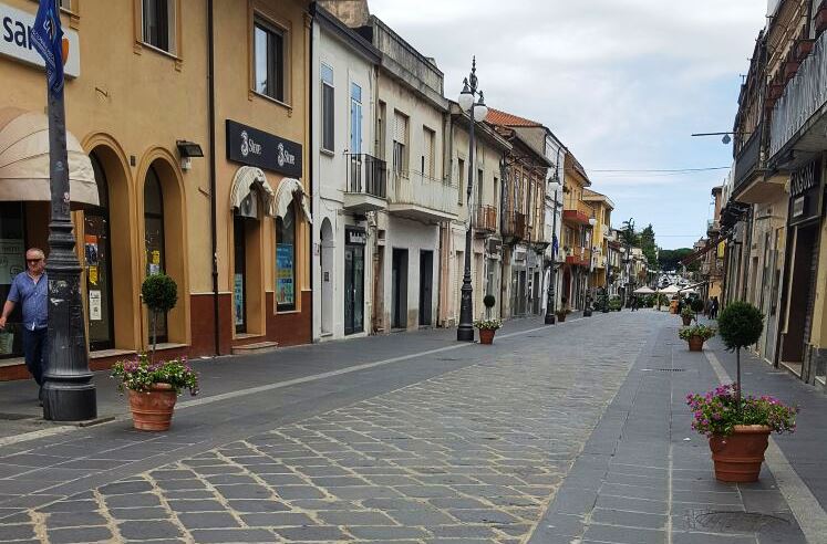 Nuove fioriere posizionate in centro città