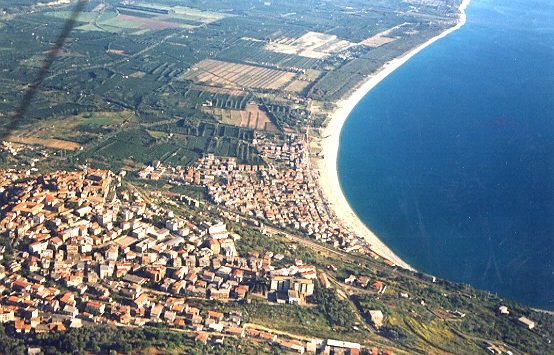 Goletta Verde: mare inquinato a Pizzo, Vibo Marina, Briatico e Nicotera