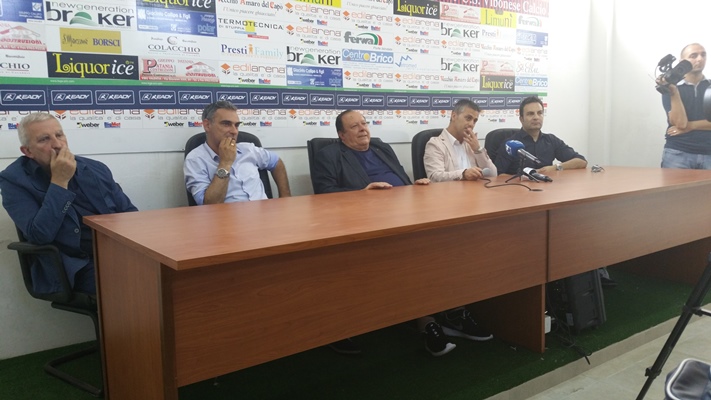 Vibonese, Costantino si presenta. Caffo: «Ci porterà in Lega Pro»