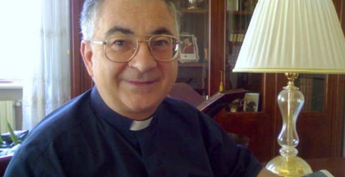 Mileto, toccante lettera di commiato di monsignor Renzo alla “sua” diocesi