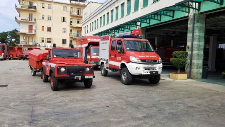 Terremoto, mezzi e uomini dei Vigili del fuoco partiti anche da Vibo