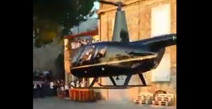 Atterraggio in elicottero nel centro di Nicotera, la Procura apre un fascicolo