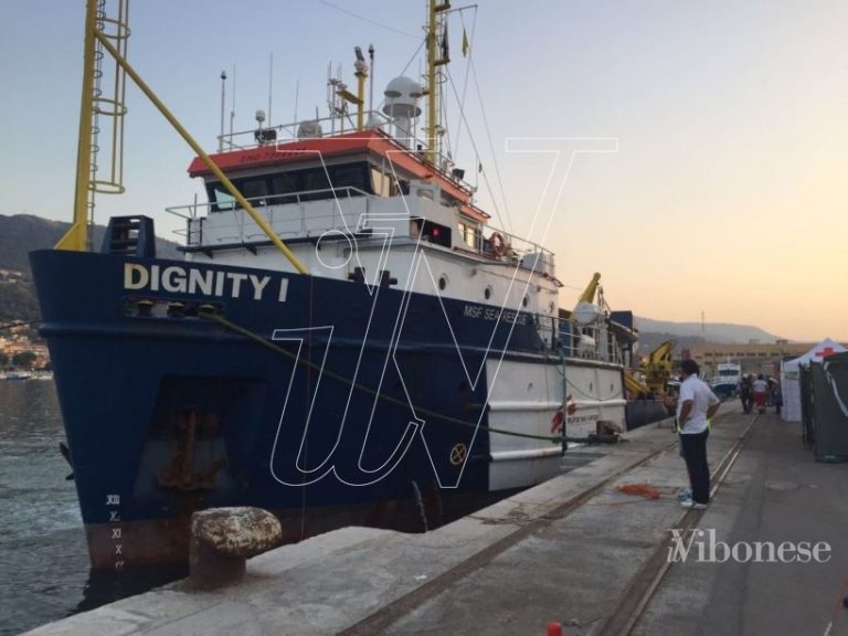 IL CORSIVO | Migranti a Vibo Marina, il destino è nei nomi