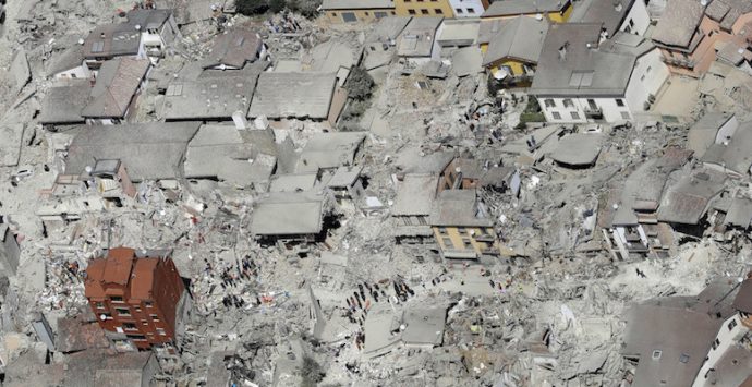 Terremoto, il tragico evento che svela le debolezze italiane