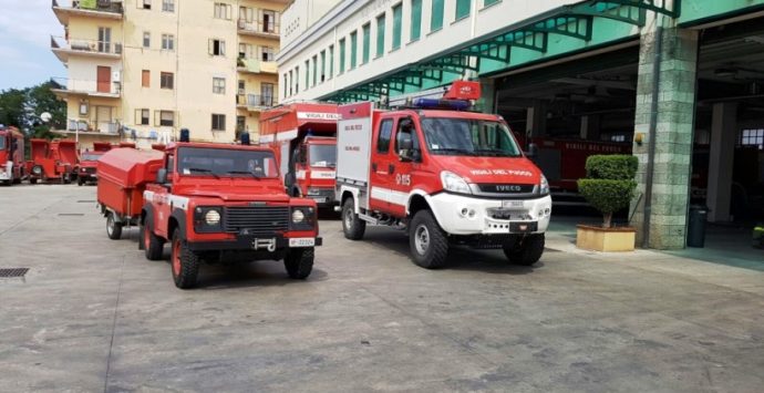 Lotta agli incendi nel Vibonese, potenziato il dispositivo dei Vigili del fuoco