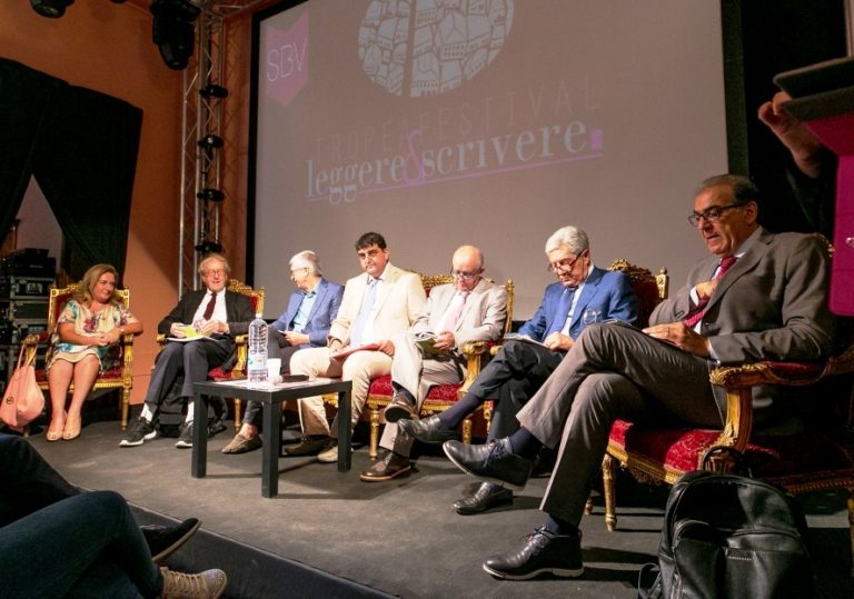 Tropea Festival Leggere&Scrivere, apertura in grande stile