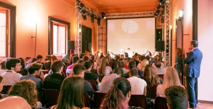 Leggere&Scrivere, ecco come poter partecipare alla raccolta fondi a sostegno del Festival