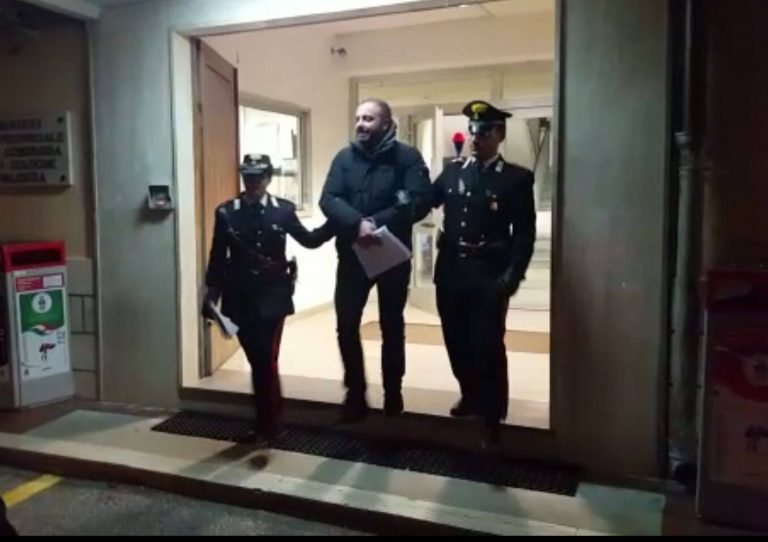 Operazione “Conquista”, Nicola Bonavota si consegna ai carabinieri (VIDEO)