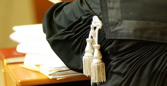 Truffe: inchiesta “Bis in Idem”, Procura Vibo chiede 14 rinvii a giudizio