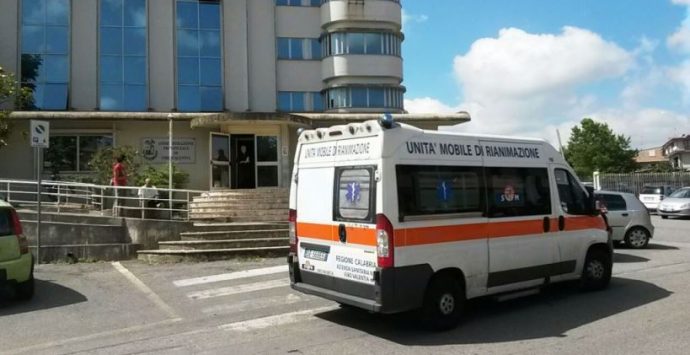 Sanità, il commissario Scura sopprime le centrali operative del 118 di Vibo Valentia e Crotone