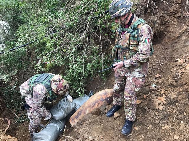 Ordigno bellico all’Angitola, a buon fine le operazioni di disinnesco (FOTO/VIDEO)