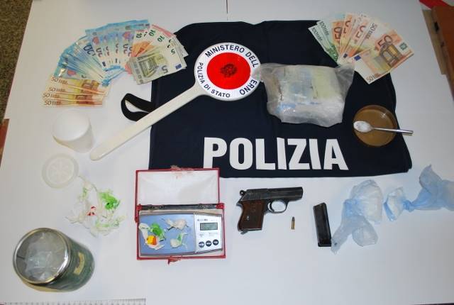 Ricadi, oltre mezzo chilo di cocaina nel bar: arrestato 51enne (FOTO)