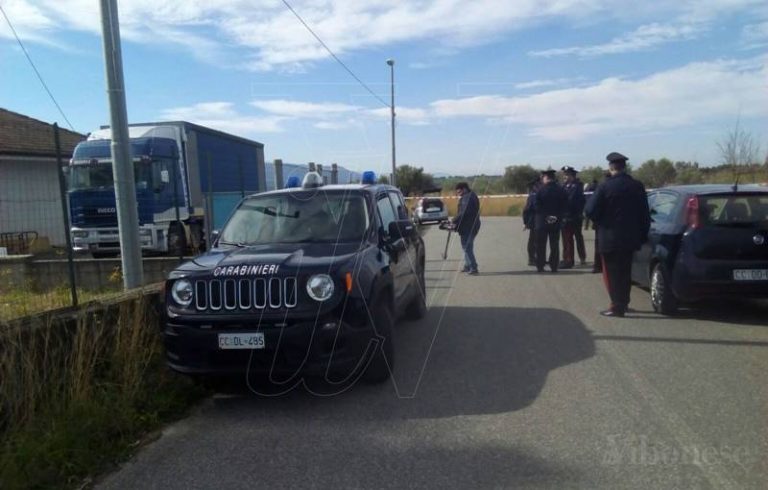 VIDEO | Omicidio a Sant’Angelo di Gerocarne, i carabinieri sulla scena del delitto