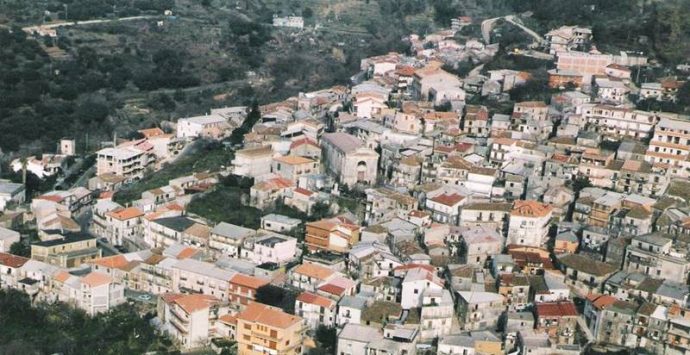 Covid, nuovo focolaio nel Vibonese: 17 casi a San Nicola da Crissa