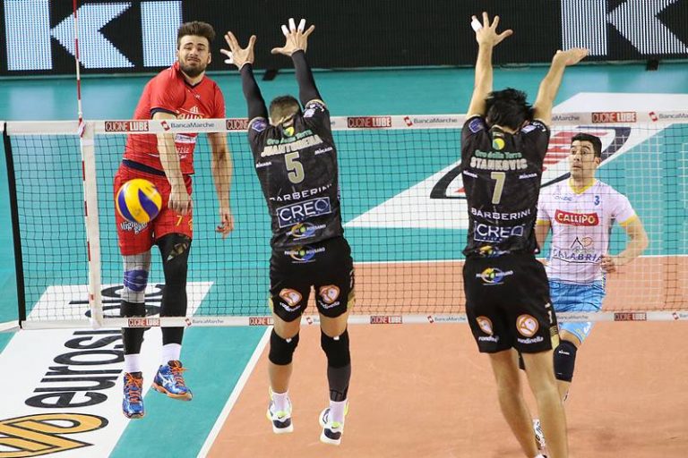 Play off Superlega, la Lube non concede nulla: Tonno Callipo al tappeto in tre set