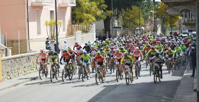 “Trofeo Bicinsieme” di Mountain bike, a San Costantino una festa di sport e amicizia (VIDEO)