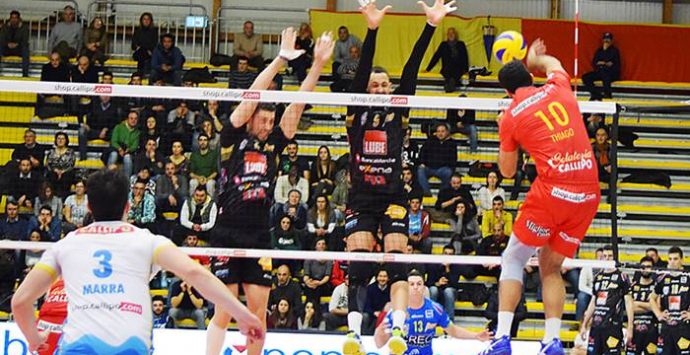 Play off Superlega, Civitanova vince anche a Vibo: Tonno Callipo fuori dalla corsa scudetto (VIDEO)