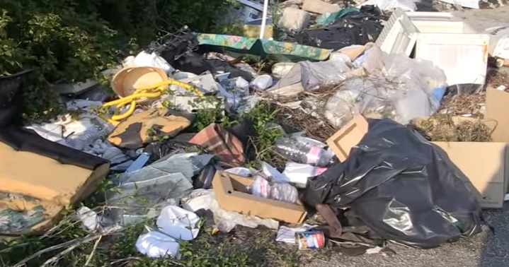 VIDEO | Vibo, località “Ottocanali” trasformata in discarica a cielo aperto