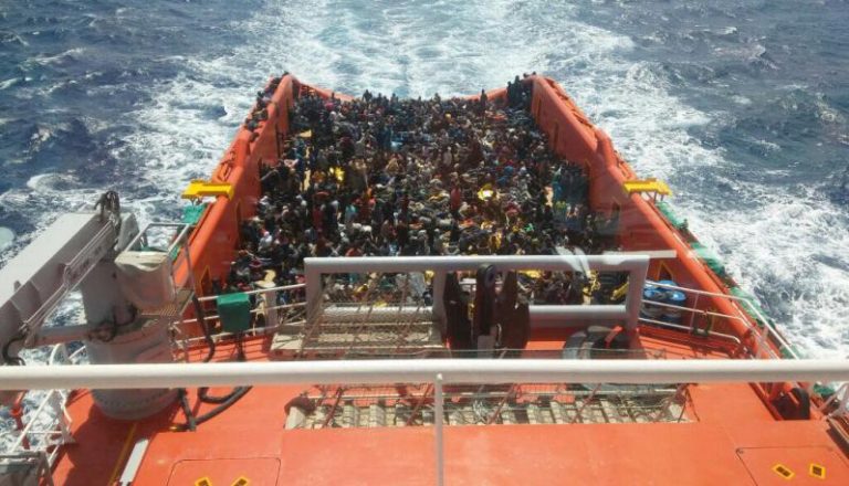Sbarco record nel Vibonese, a Vibo Marina attesi 1800 migranti
