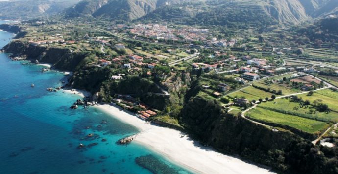 Parghelia: crollo scarpata a Costa dei Monaci, ordinanza per la messa in sicurezza