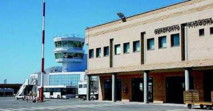 ‘Ndrangheta: l’aeroporto di Crotone per i traffici di droga con i vibonesi