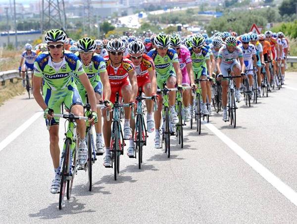 Il Giro d’Italia nel Vibonese, ecco le strade chiuse al traffico a Vibo Valentia