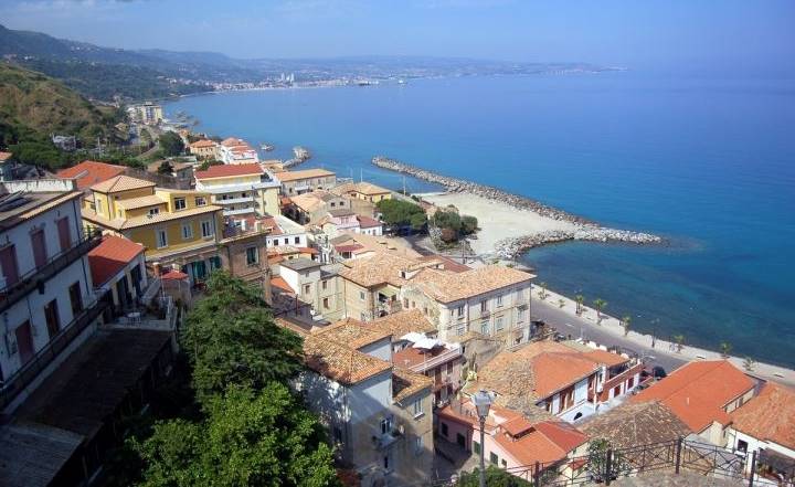 Riassetto territoriale, Vibo Marina guarda al mare immaginando il suo futuro