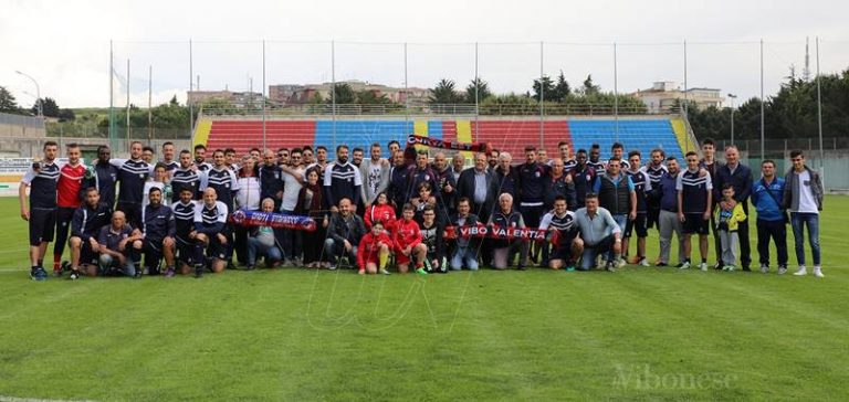 Lega Pro, Vibonese-Catanzaro: la squadra chiama a raccolta la città (VIDEO)