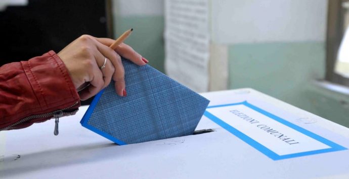 Elezioni nel Vibonese, i risultati dei 12 Comuni chiamati al voto – LIVE