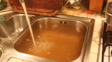 Acqua sporca a Santa Domenica di Ricadi: chiesti interventi risolutivi